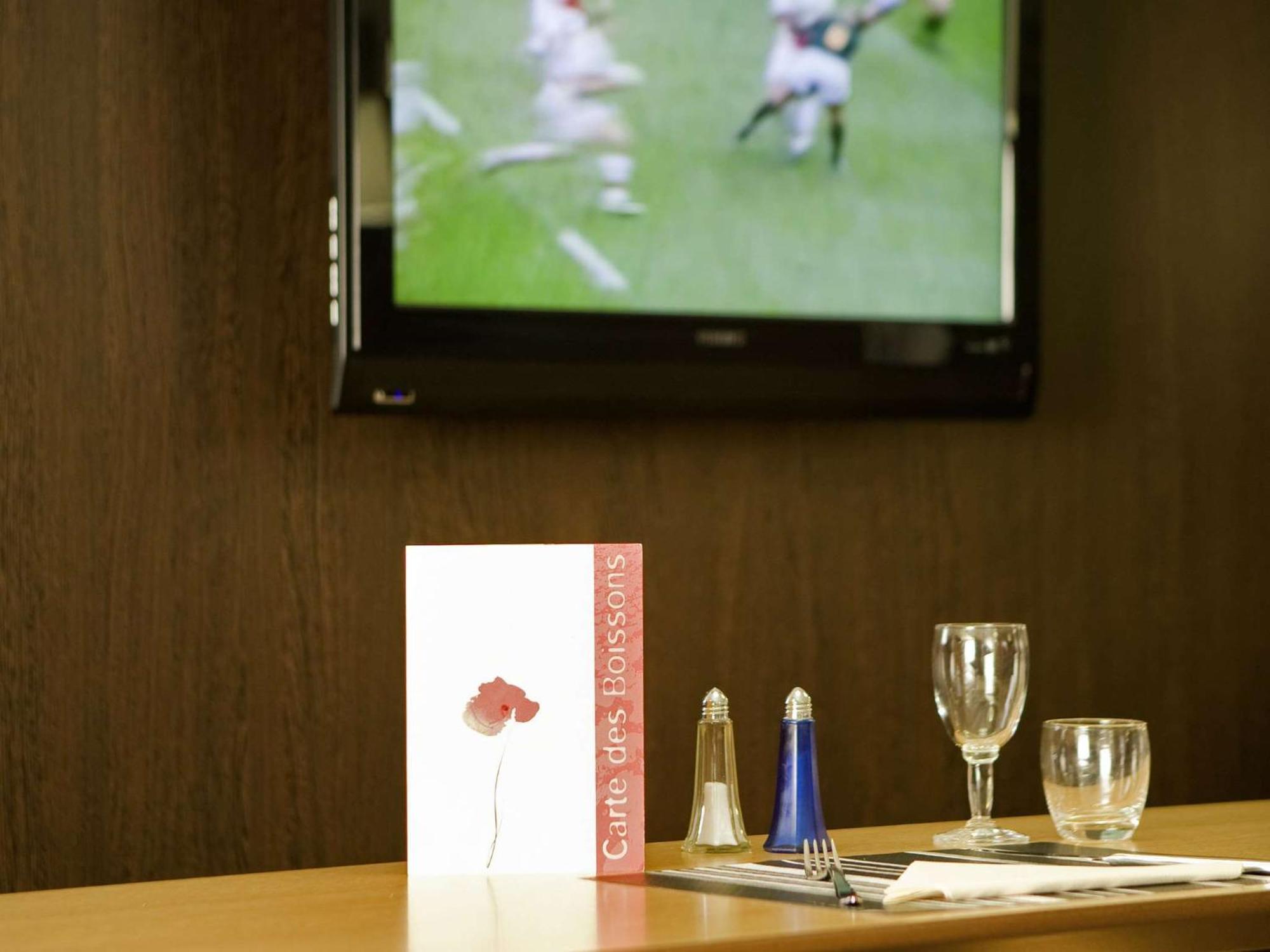 Ibis Paris Le Bourget Hotel La Courneuve Eksteriør billede