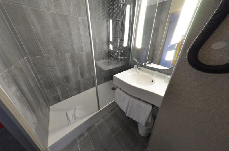 Ibis Paris Le Bourget Hotel La Courneuve Eksteriør billede