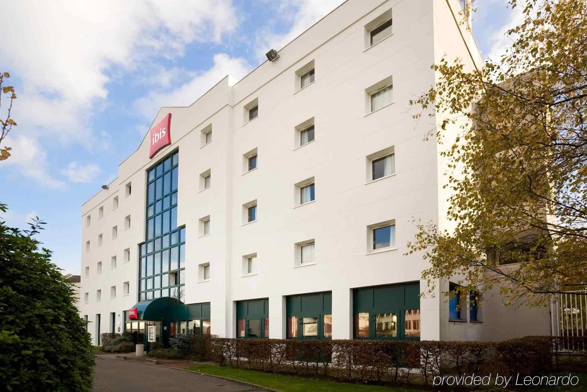 Ibis Paris Le Bourget Hotel La Courneuve Eksteriør billede